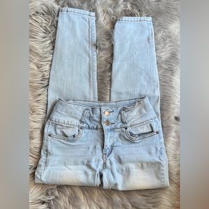 Encore Jeans Anklet Light wash Jeans size 3